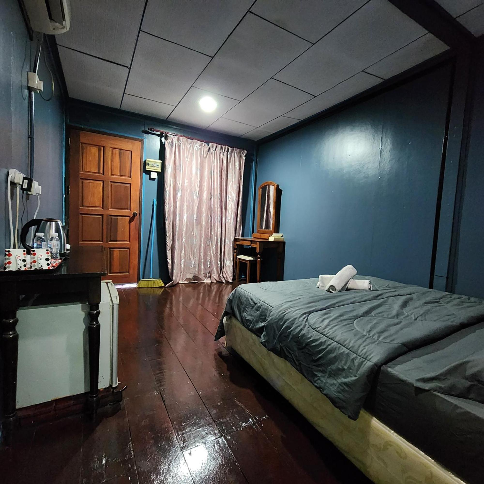 Permai Chalet Tioman Kampong Juara Экстерьер фото