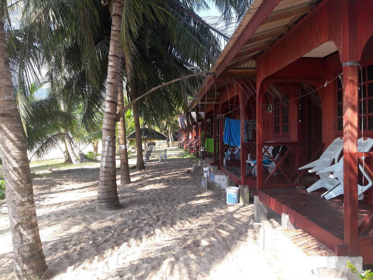 Permai Chalet Tioman Kampong Juara Экстерьер фото